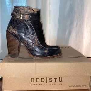Bed Stu Isla boot in black size 7